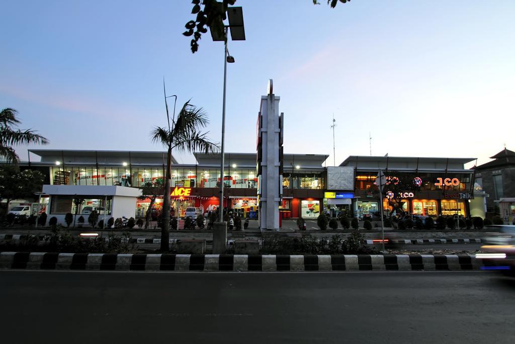 Hotel Ramantika Bali House Jimbaran Exterior foto