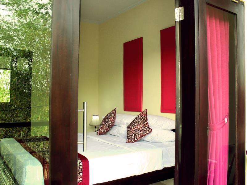 Hotel Ramantika Bali House Jimbaran Exterior foto