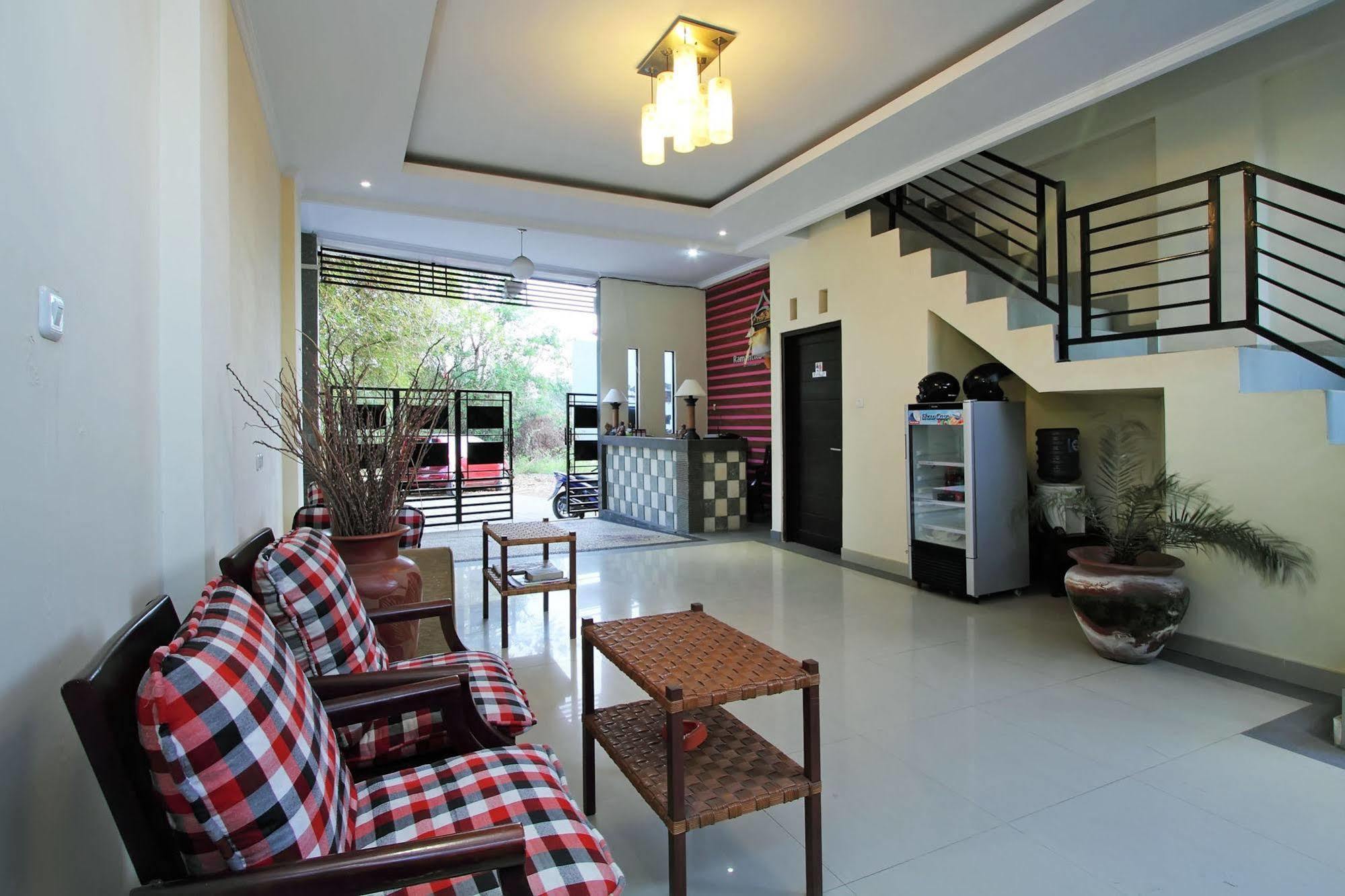 Hotel Ramantika Bali House Jimbaran Exterior foto