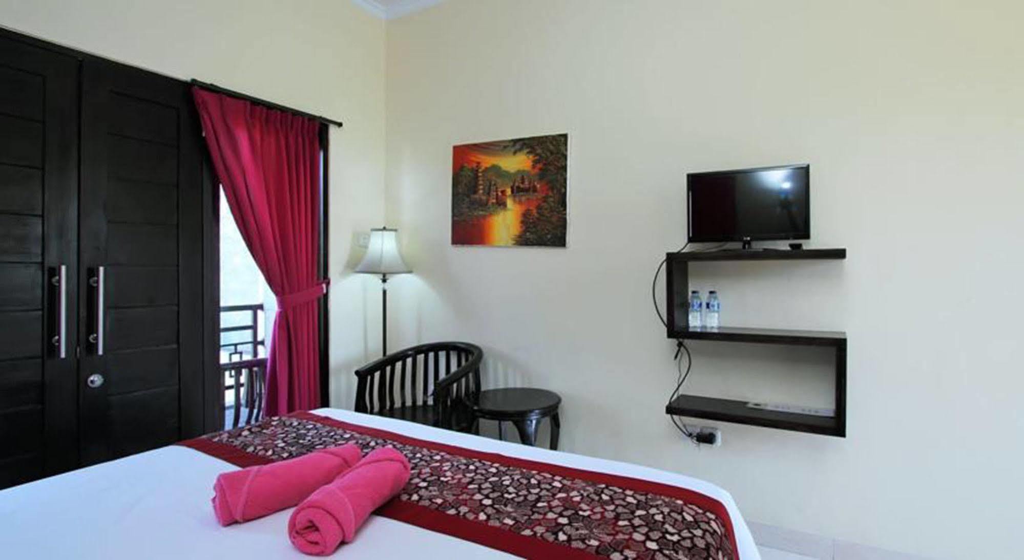Hotel Ramantika Bali House Jimbaran Exterior foto