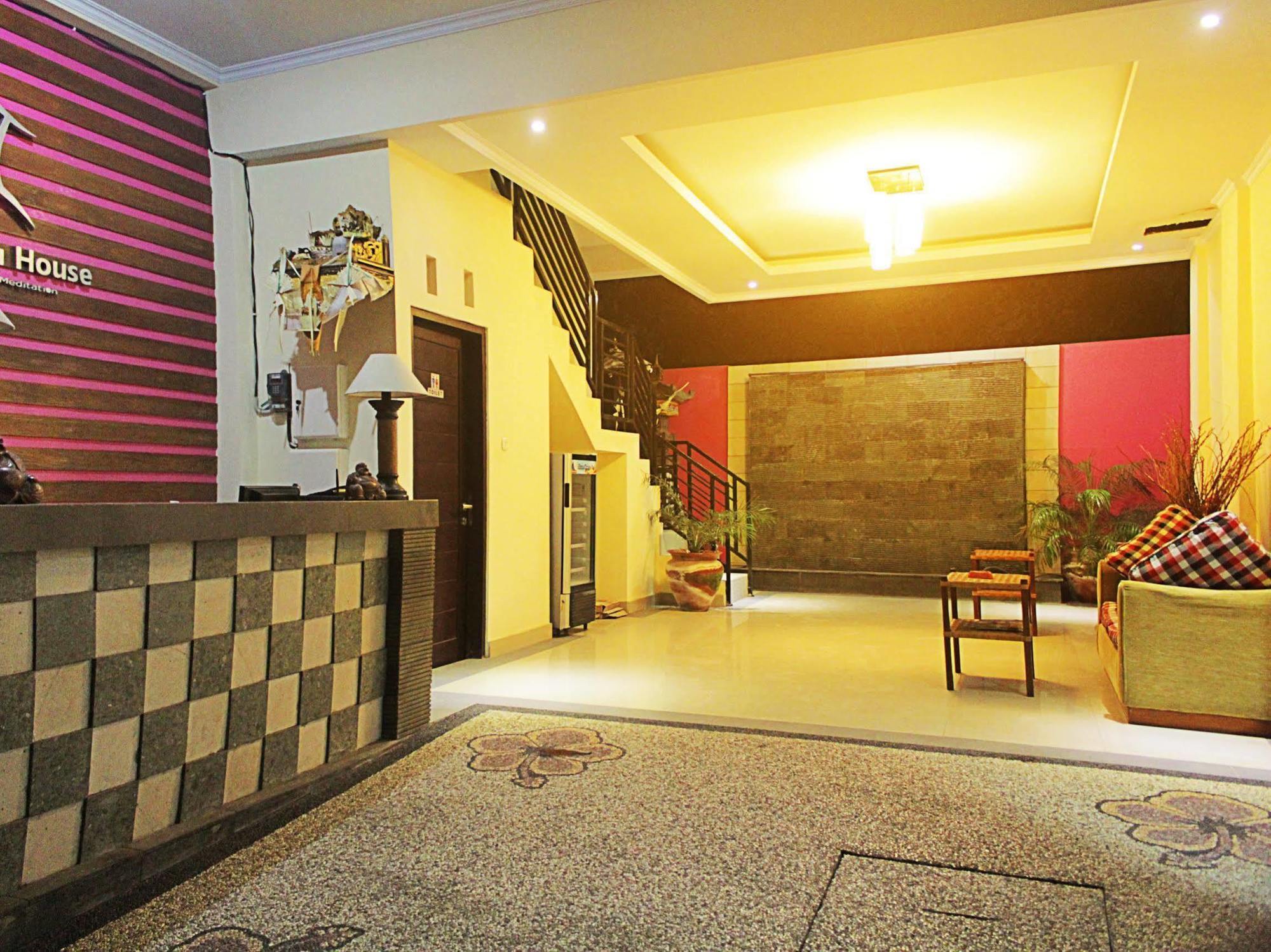 Hotel Ramantika Bali House Jimbaran Exterior foto